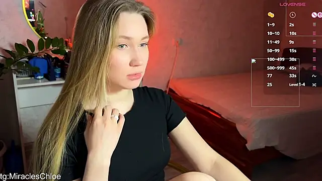 Snapshot of ChloeMillerMeow chatting on 04-25-26, 08:17 ChloeMillerMeow online show from 04-25-26, 08:17