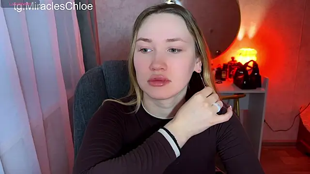 Snapshot of ChloeMillerMeow chatting on 06-01-26, 10:31 ChloeMillerMeow online show from 06-01-26, 10:31