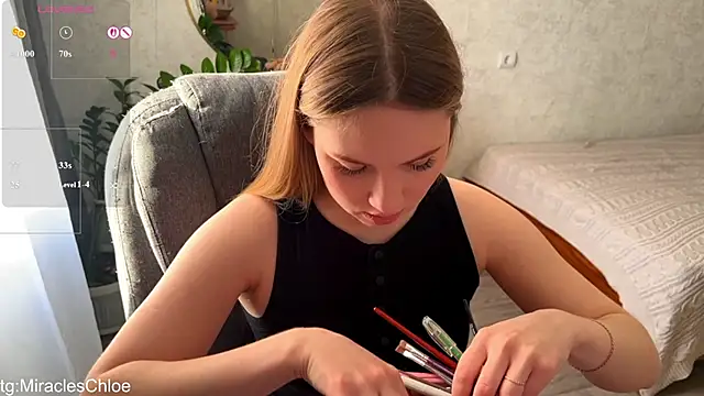 Snapshot of ChloeMillerMeow chatting on 04-29-26, 01:32 ChloeMillerMeow online show from 04-29-26, 01:32