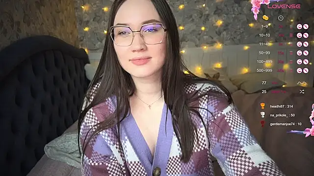 Snapshot of ChloeMillerMeow chatting on 02-20-25, 07:52 ChloeMillerMeow online show from 02-20-25, 07:52