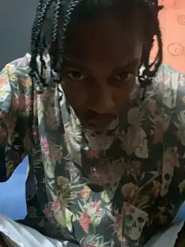 Larry-n-clouds online show from 12-03-25, 12:33