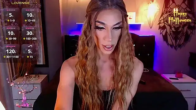 camila hootie online show from 10-21-25, 07:46