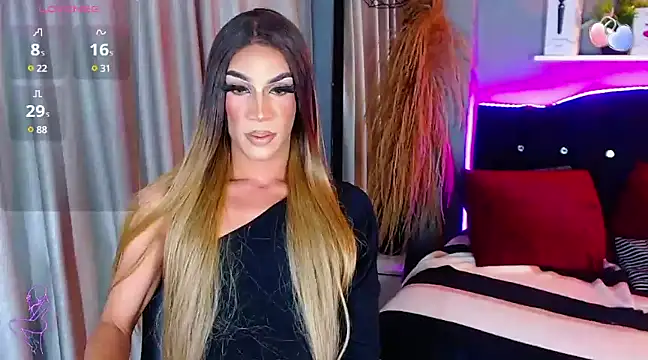 camila hootie online show from 03-03-25, 07:13