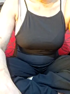 Rozittaa online show from 04-26-26, 02:36