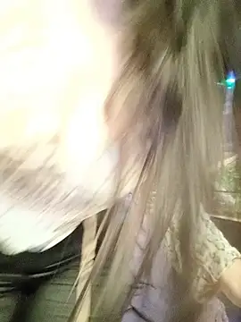 Snapshot of CamilleDesire chatting on 11-08-25, 05:05 CamilleDesire online show from 11-08-25, 05:05