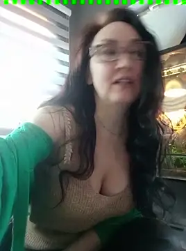 Snapshot of CamilleDesire chatting on 03-03-25, 05:09 CamilleDesire online show from 03-03-25, 05:09