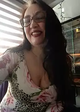 Snapshot of CamilleDesire chatting on 03-14-25, 04:40 CamilleDesire online show from 03-14-25, 04:40