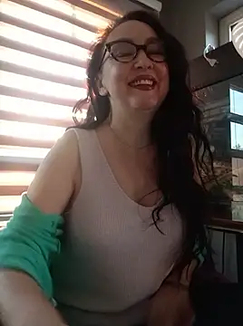 Snapshot of CamilleDesire chatting on 09-30-25, 04:46 CamilleDesire online show from 09-30-25, 04:46