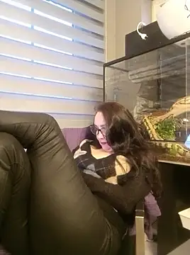 Snapshot of CamilleDesire chatting on 09-25-25, 05:08 CamilleDesire online show from 09-25-25, 05:08