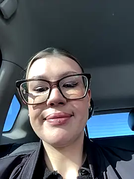 Snapshot of RinaCat chatting on 10-14-25, 05:30 RinaCat online show from 10-14-25, 05:30