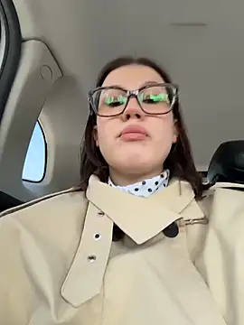 Snapshot of RinaCat chatting on 05-19-26, 05:14 RinaCat online show from 05-19-26, 05:14