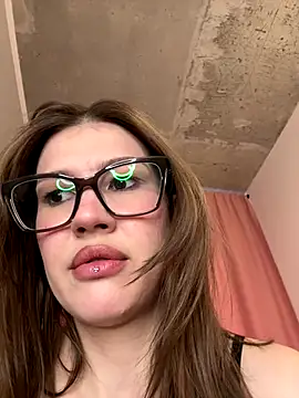 RinaCat online show from 10-30-25, 07:06