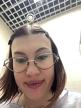 RinaCat online show from 02-04-26, 03:23