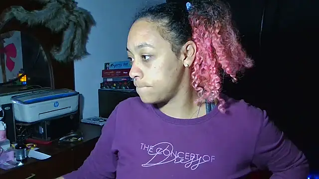 Cata Blue   online show from 11-17-25, 03:38