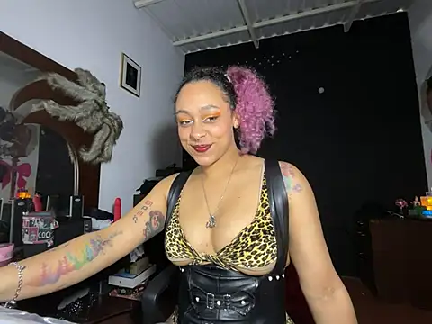 Cata Blue   online show from 03-05-25, 06:01