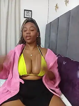 Snapshot of IceBellaCane313 chatting on 06-19-26, 12:16 IceBellaCane313 online show from 06-19-26, 12:16