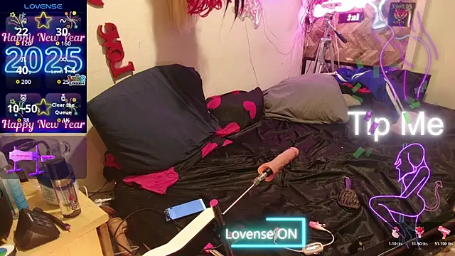 Sletjerayxh online show from 10-26-25, 04:57