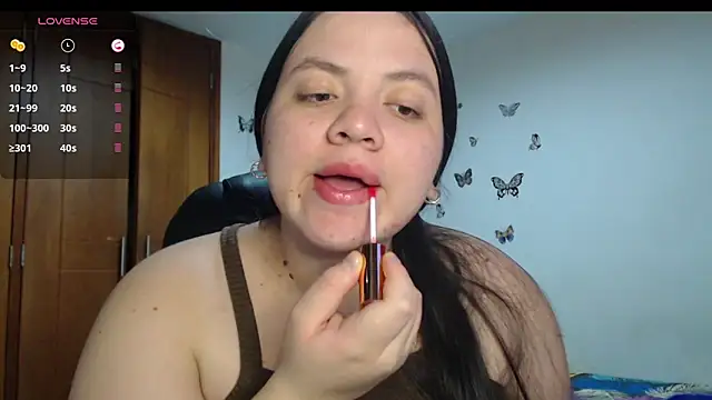 Sarahros1 online show from 12-14-25, 10:59