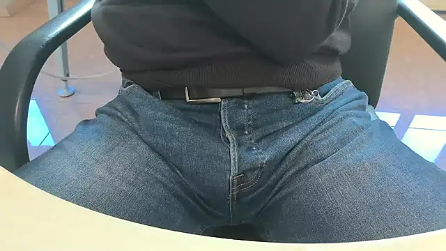 alessandroman2114 online show from 03-30-26, 10:06