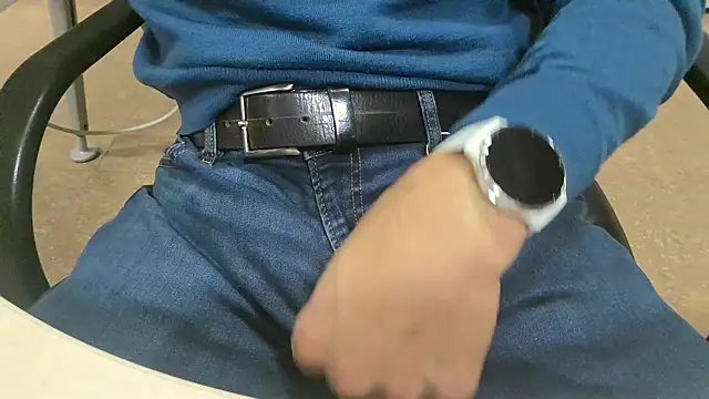 alessandroman2114 online show from 12-04-25, 05:34