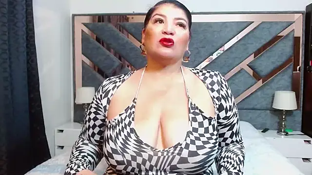 KarlaTesg online show from 03-11-26, 10:31