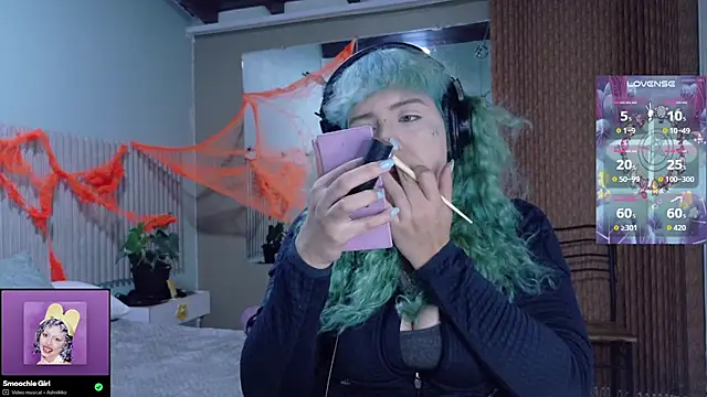 Eli666uwu online show from 10-24-25, 04:55