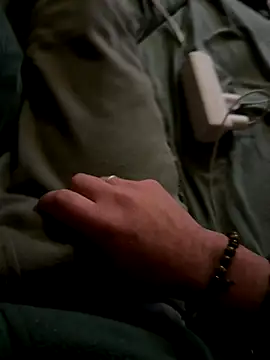 AreiasTuga online show from 11-17-25, 10:58