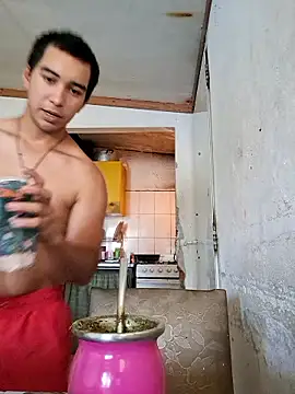 Snapshot of X_xtomas_x chatting on 01-14-26, 05:38 X xtomas x online show from 01-14-26, 05:38