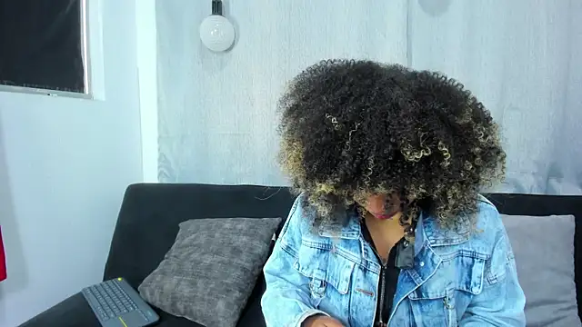 stacie  rouse online show from 03-13-25, 09:37