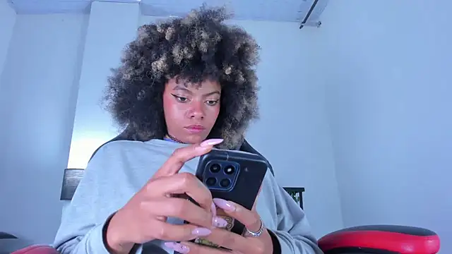 stacie  rouse online show from 03-04-25, 07:41