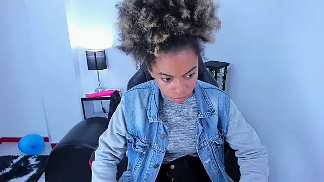 stacie  rouse online show from 02-06-25, 05:57