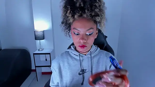 stacie  rouse online show from 03-05-25, 03:40