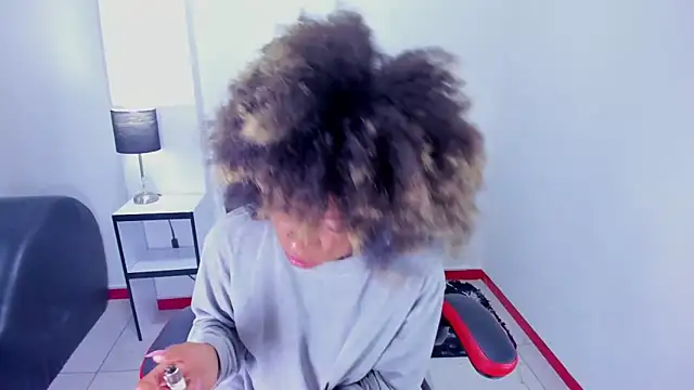 stacie  rouse online show from 03-04-25, 04:38