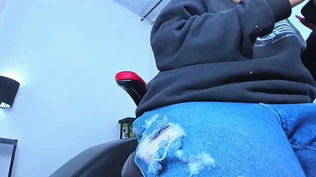 stacie  rouse online show from 02-12-25, 09:20