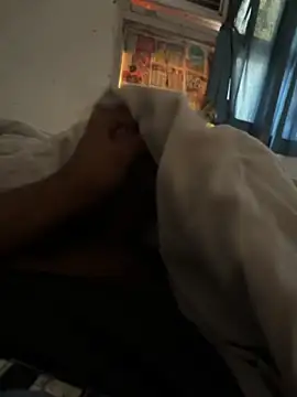 mrtoy121 online show from 03-23-25, 01:53