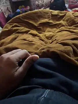 mrtoy121 online show from 12-24-24, 06:17