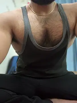 Snapshot of mrtoy121 chatting on 02-16-26, 02:27 mrtoy121 online show from 02-16-26, 02:27