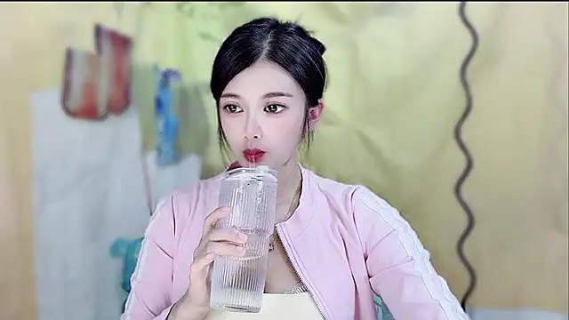 VIWVI online show from 03-18-26, 05:10