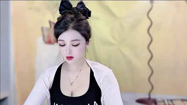 VIWVI online show from 11-12-25, 05:22