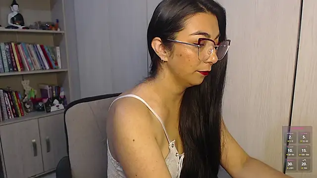 Karla hernandez  online show from 01-08-26, 10:54