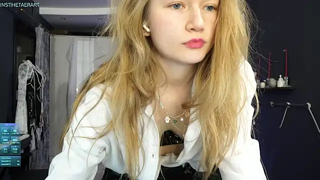 Alexandra Demore online show from 05-20-26, 07:33