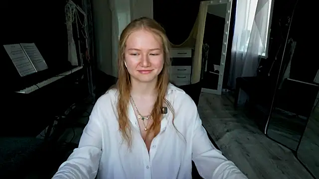 Alexandra Demore online show from 06-29-26, 06:40