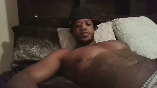 Snapshot of ThatDickSexy2 chatting on 02-01-26, 11:08 ThatDickSexy2 online show from 02-01-26, 11:08