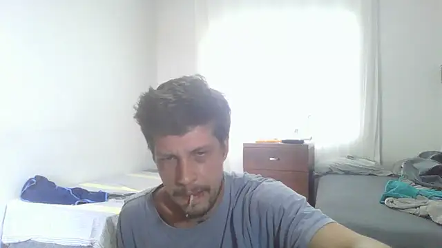 Snapshot of prorafadodoce chatting on 10-15-25, 02:03 prorafadodoce online show from 10-15-25, 02:03