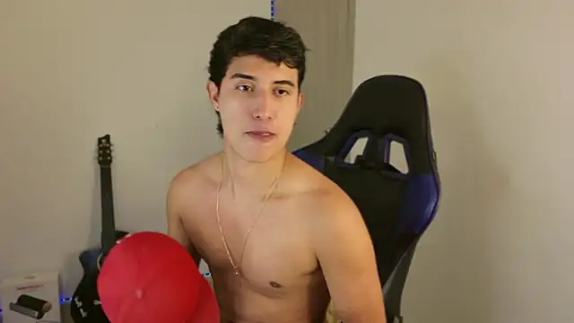 Snapshot of Juan_da01 chatting on 07-15-26, 05:47 Juan da01 online show from 07-15-26, 05:47