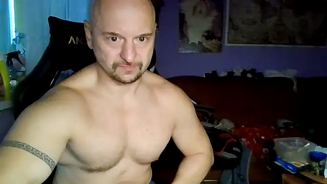 Sports-beast online show from 11-26-25, 06:57