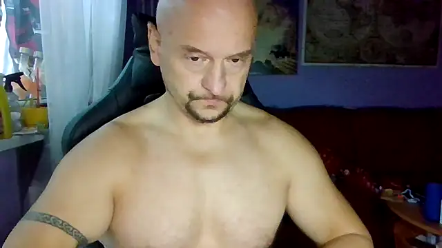 Sports-beast online show from 10-17-25, 05:55