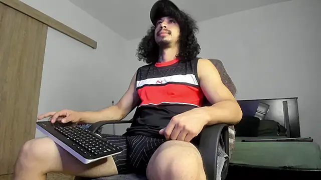 TristanWoods online show from 06-02-26, 08:58