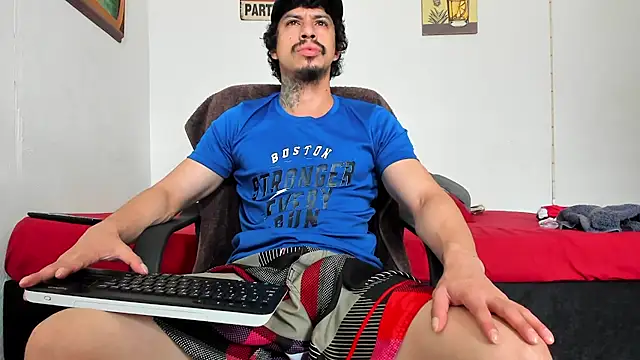TristanWoods online show from 02-19-25, 03:05