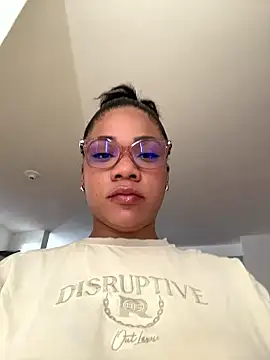 ashley Tompson1 online show from 01-16-26, 12:20